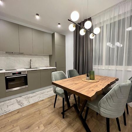 Vanquish Central Apartment 瓦爾納 外观 照片