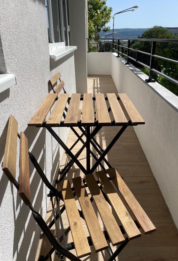 Vanquish Central Apartment 瓦爾納 外观 照片