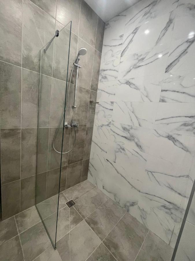 Vanquish Central Apartment 瓦爾納 外观 照片
