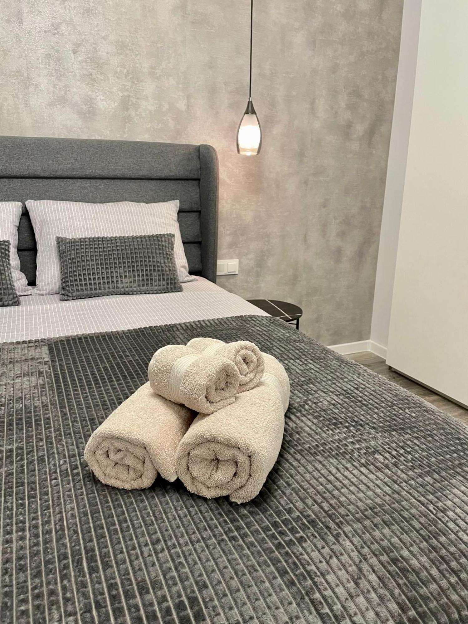 Vanquish Central Apartment 瓦爾納 外观 照片